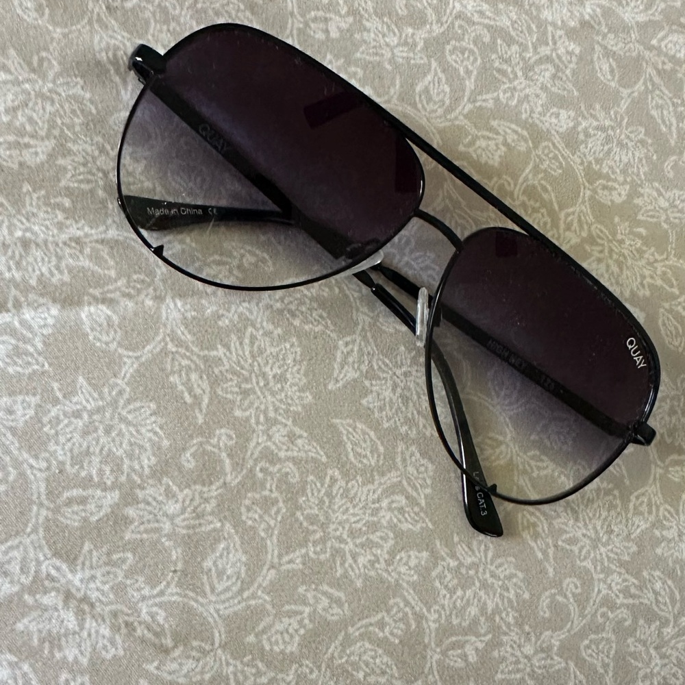 Quay Australia Black Aviator Sunglasses